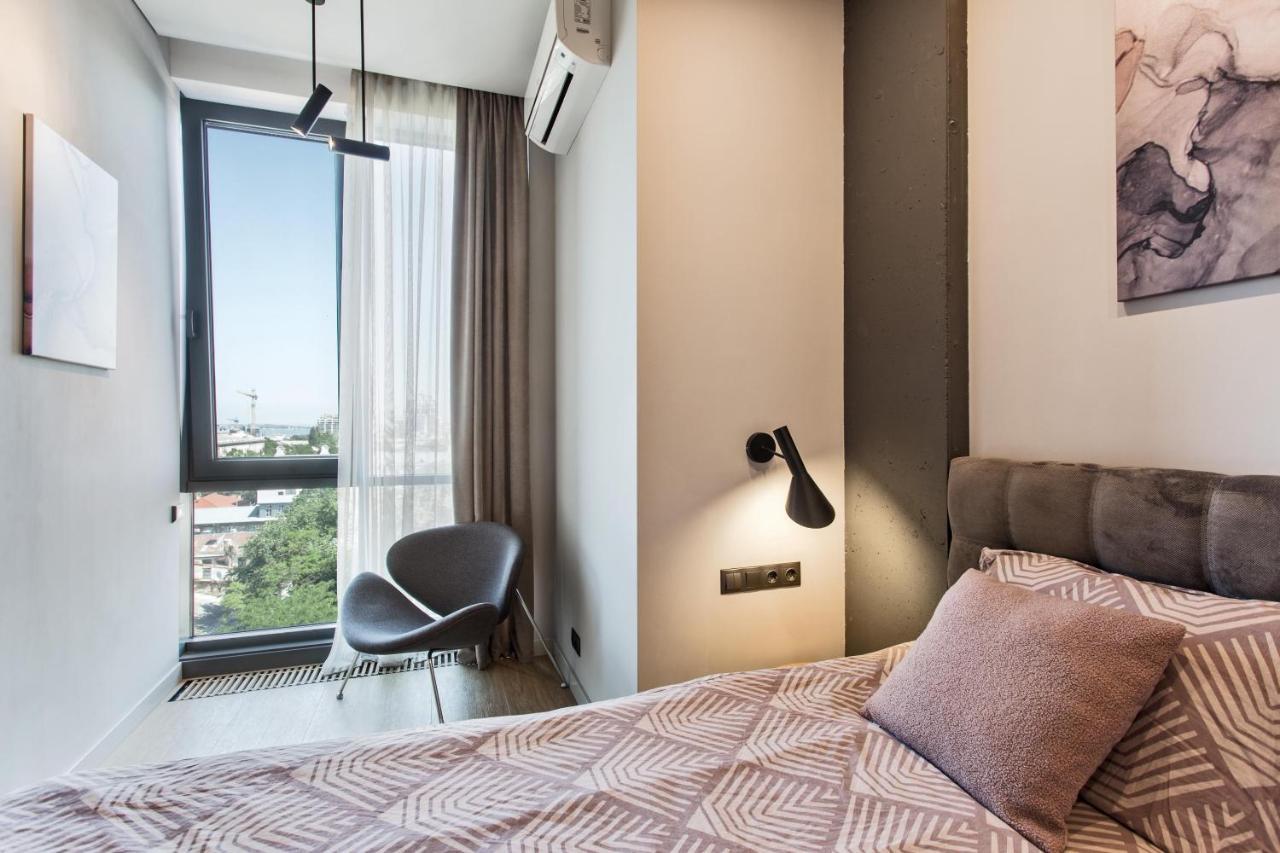Luxury Apt Chkalov Tower - Free Gym Apartment โอเดสซา ภายนอก รูปภาพ